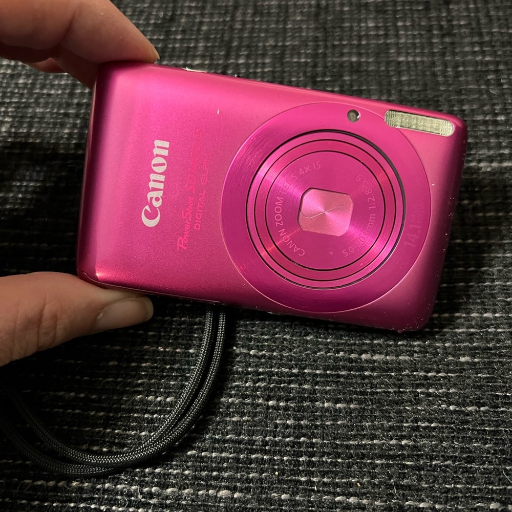 Canon PowerShot SD1400 IS